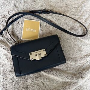 Michael Kors, Kinsley Flap Shoulder/Crossbody Or Belt Bag, Navy Blue, Chain